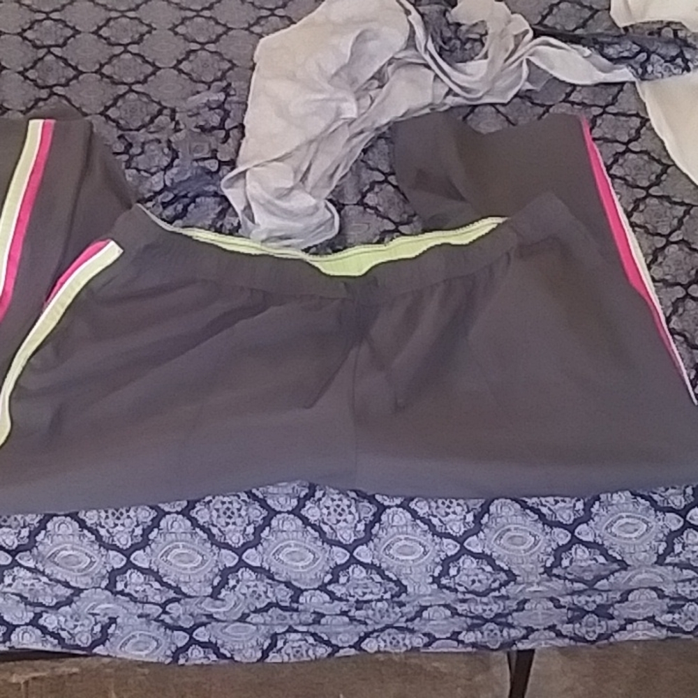 Pants - Picture 3 of 3